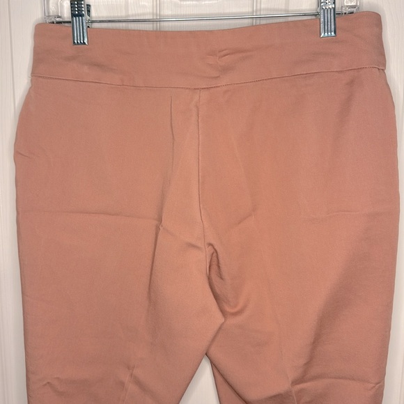 Croft & Barrow Pull On Capris - Picture 5 of 6